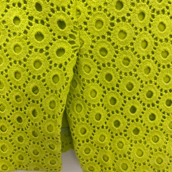J Crew No.2 Eyelet Embroidered Neon Lime Green Pencil Skirt w/ back slit Size 6 - Picture 8 of 14